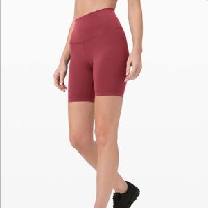LuluLemon wunder train shorts